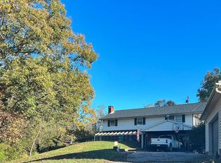 1421 Eli Locust Rd, Washington, WV 26181