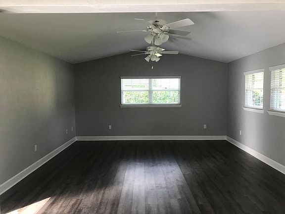BONUS ROOM/4TH BEDROOM