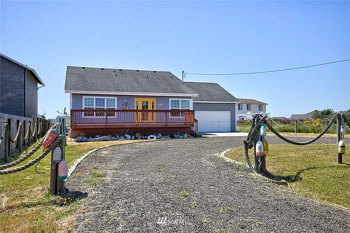 1291 Channel Ave SW — Photo 1
