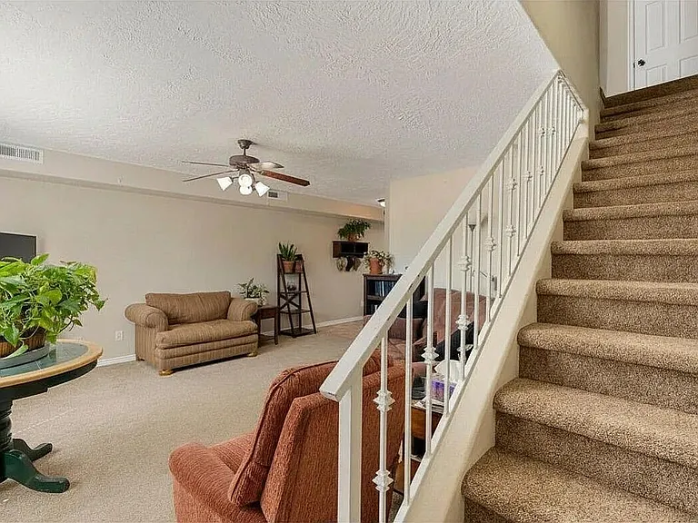 1148 N Northfield Rd #98 — Photo 4