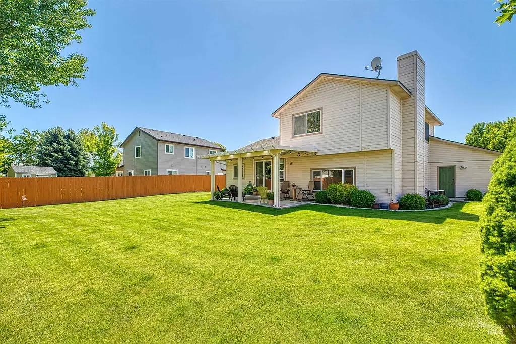 Building Photo - 2902 N Quarrystone Way