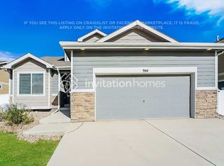 944 Scotch Pine Dr, Severance, CO 80550