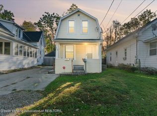 606 N Magnolia Ave, Lansing, MI 48912