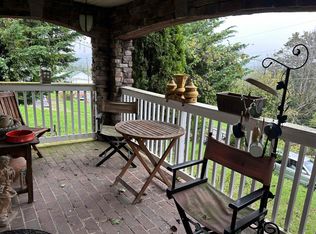 918 Alta St, Staunton, VA 24401