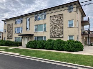 2450 N 77th Ct APT 3E, Elmwood Park, IL 60707