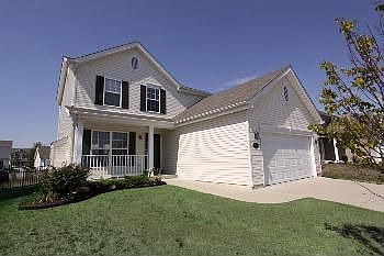 1st image of 2405 Larchmont Dr