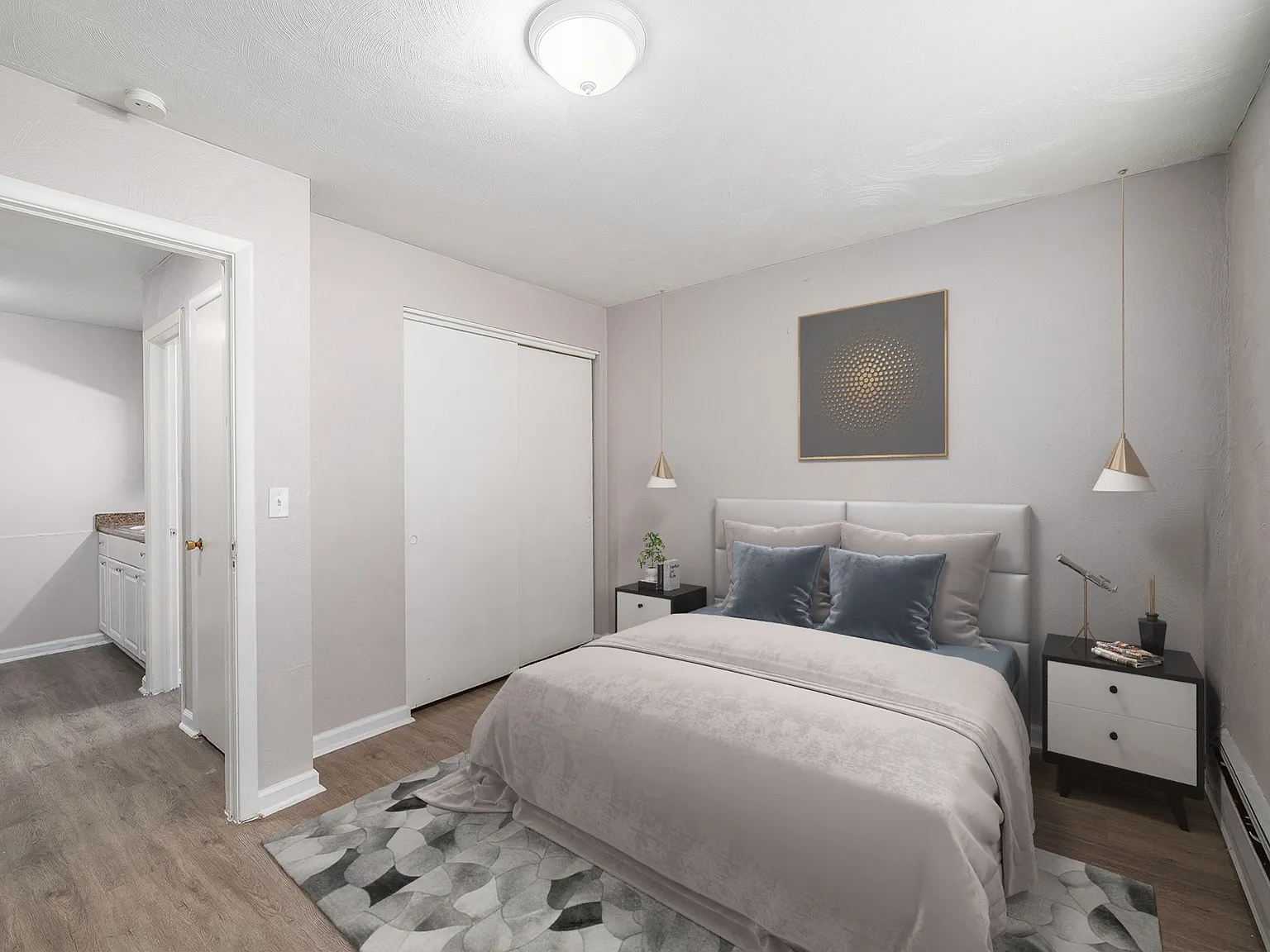 Tower Regency Apartments — Photo 4