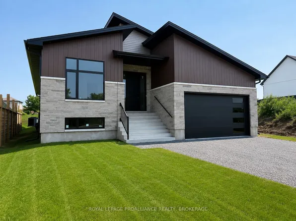 733 Squirrel Hill Dr, Kingston, ON K7P 0N4