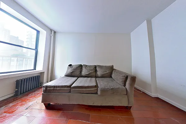 Rented by CitySites Real Estate Group | media 22