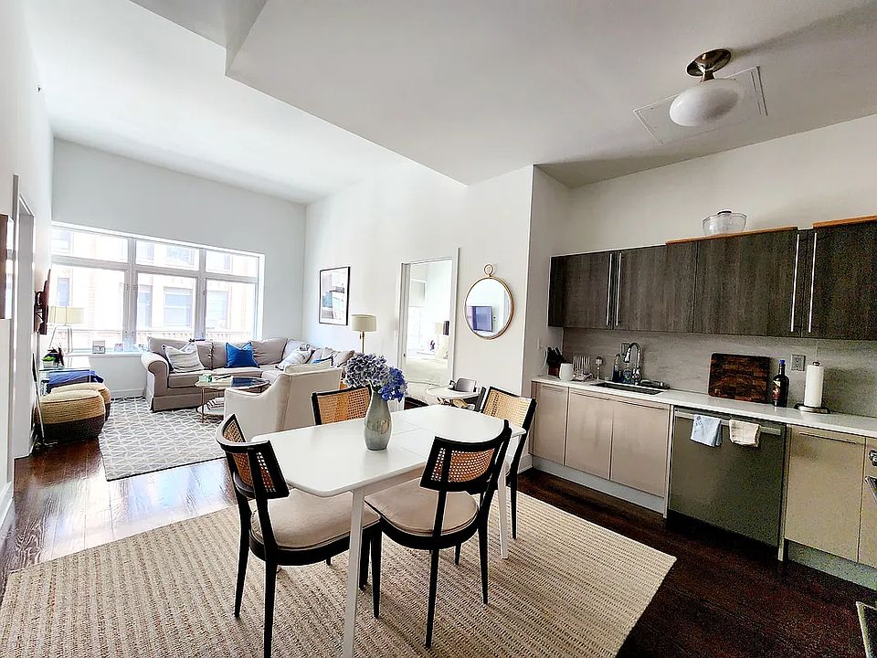 1st image of 68 Livingston St APT 5B