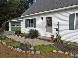 4th image of 17 Castlewood Dr