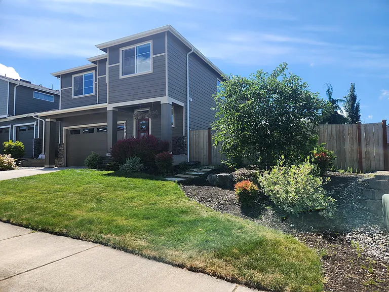 8206 15th St SE — Photo 3