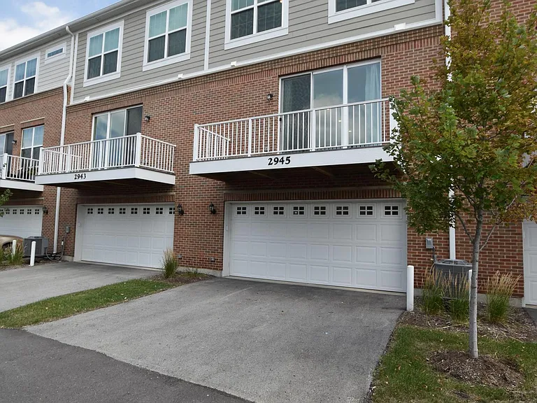 2945 Showplace Dr — Photo 51