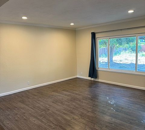 5th image of 1328 Chimneywood Ct