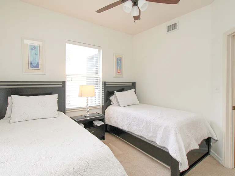 519 Roma Ct #3208 — Photo 5