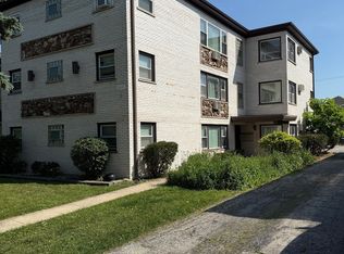 509 Summit Ave #3N, Park Ridge, IL 60068