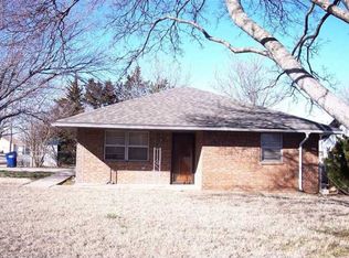 1306 W Walnut St, El Reno, OK 73036