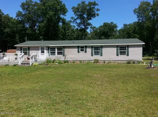 294 E Cedar Rd, Twin Lake, MI 49457