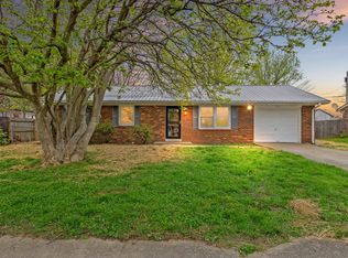 519 Barberry Ln, Nicholasville, KY 40356