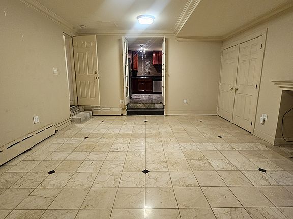 4th image of 706-0 S Washington Sq #Ll