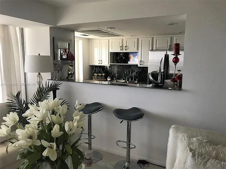 2841 N Ocean Blvd #1208 — Photo 7