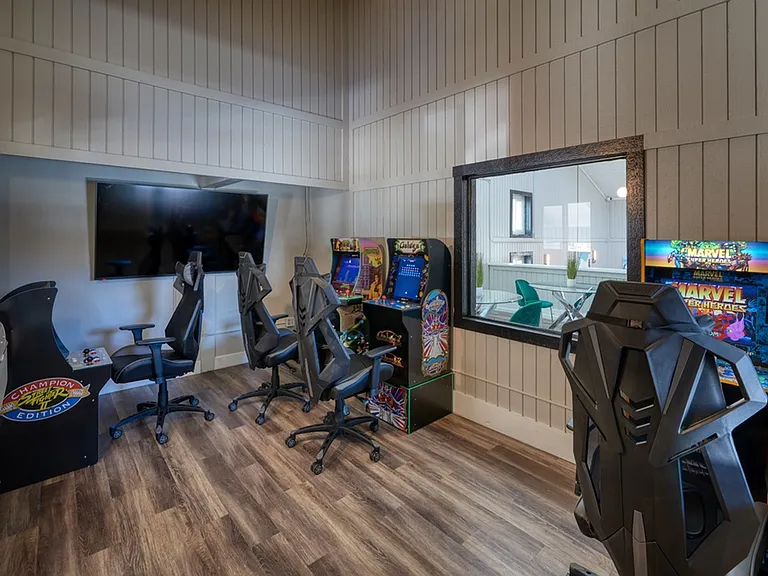 3803 Half Turn Rd — Photo 14