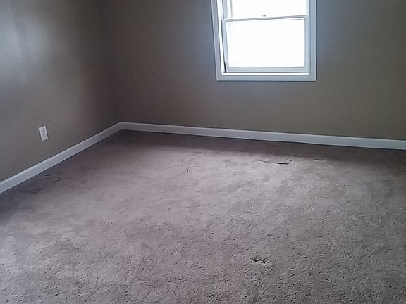 2nd image of 2813 6th St #2