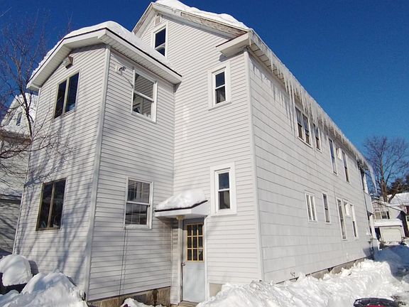 2nd image of 808 Washington Ave #1
