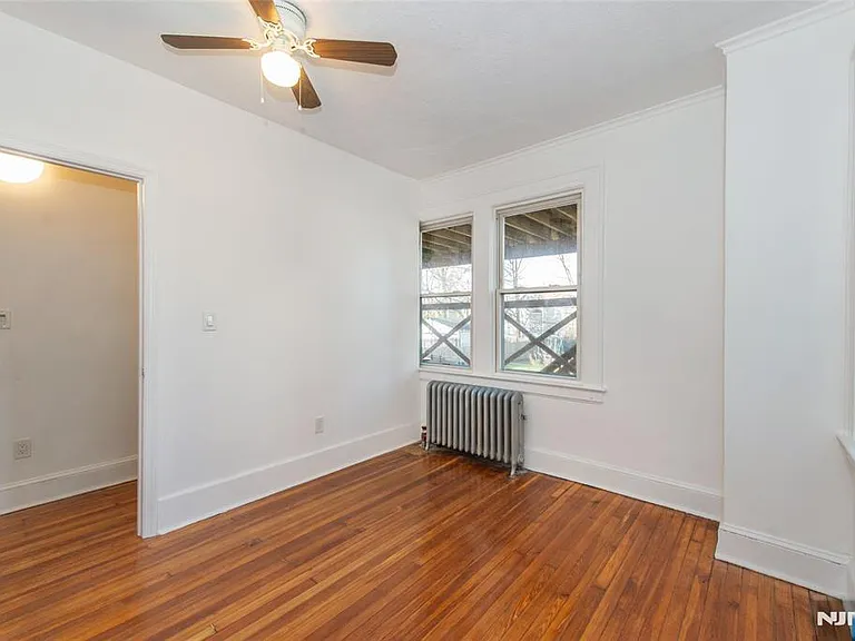 51 Riggs Pl — Photo 11