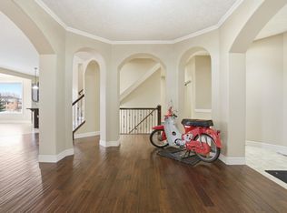 549 Hudson Rd NW, Edmonton, AB T6V1W7