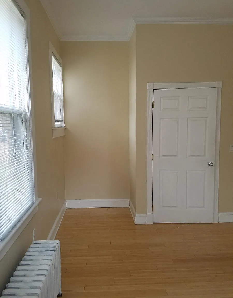 108 N 6th Street Includes Heat — Photo 3