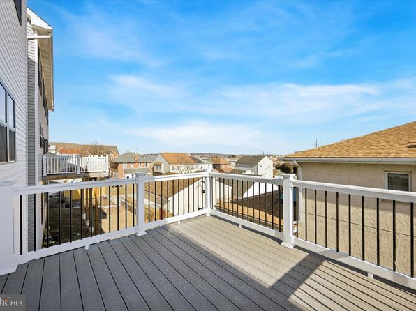 715 Mill St, Bridgeport, PA 19405