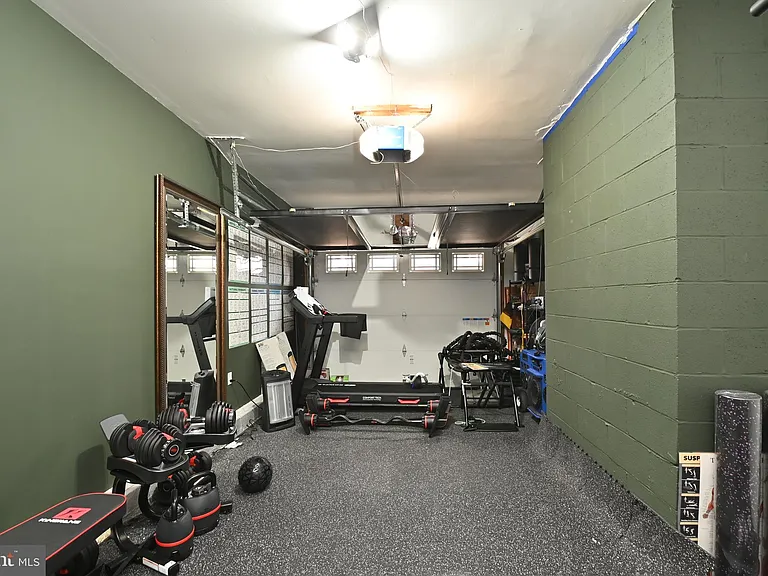 6431 Forest Rd — Photo 33