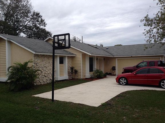 Home For Sale In South Port St Lucie Unit 5 blk 80 lot 17