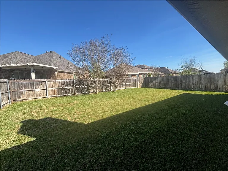 4206 Carnes Ct S — Photo 16