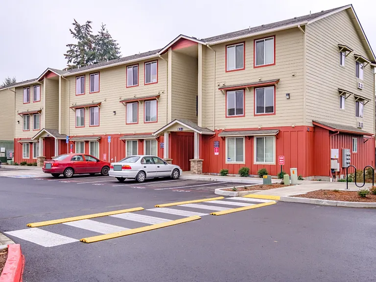 Aspen Place Apartments — Photo 14