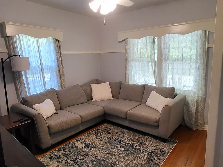 2030 Lakeshore Dr — Photo 27