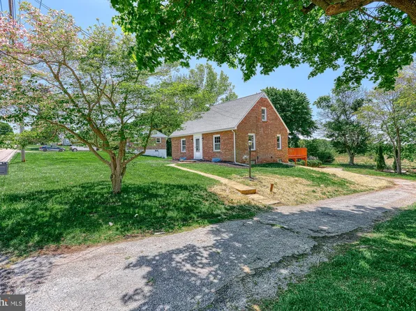 42 W Clearview Dr, Shrewsbury, PA 17361