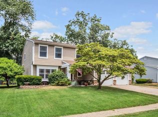 19 Markwood Dr, Howell, NJ