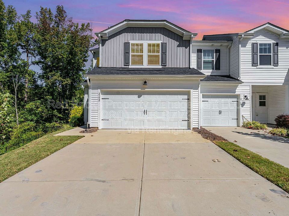 1st image of 2352 Belterra Dr