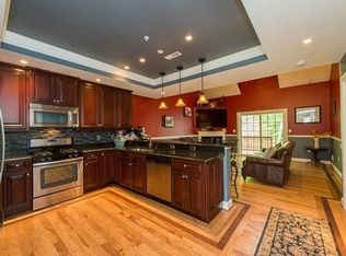 53 Baldwin Rd, Billerica, MA 01821