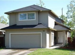 1951 Seville St, Santa Rosa, CA 95403