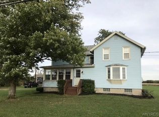 6851 Shawnee Rd, North Tonawanda, NY 14120