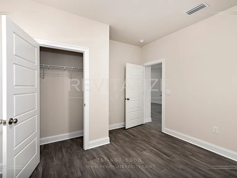 32552 Revere Dr — Photo 25