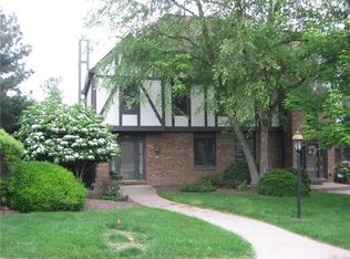 141 Shadow Ridge Dr, Pittsburgh, PA 15238