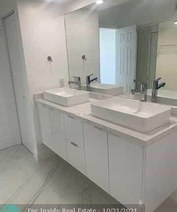 5th image of 3530 Mystic Pointe Dr APT 2703