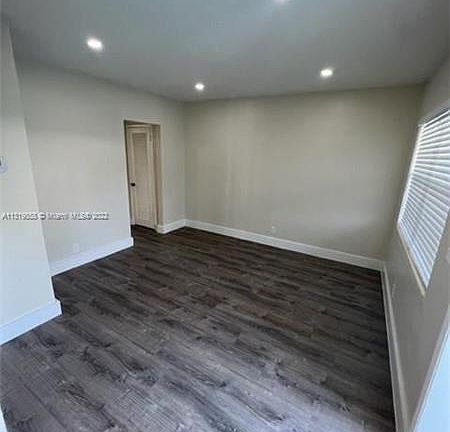 4th image of 4300 Seagrape Dr APT 8