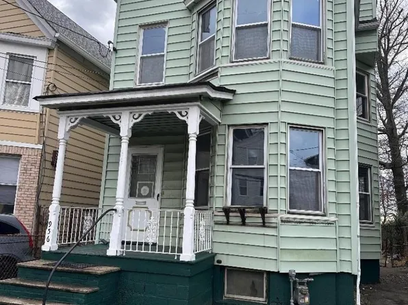 956 Lafayette St, Elizabeth, NJ 07201