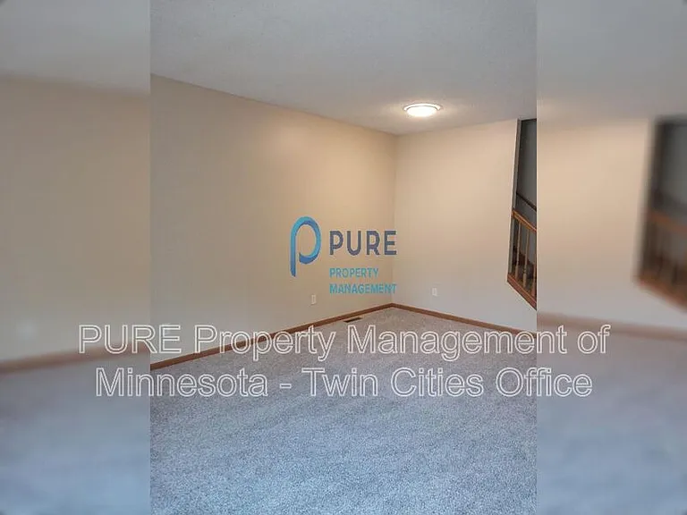 6742 Meadow Grass Ln S — Photo 3