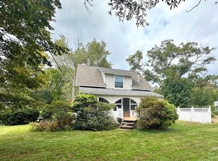 491 Northampton St, Holyoke, MA 01040